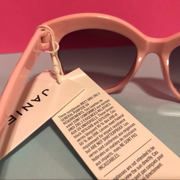 New Janie and Jack Sunglasses age 2-4 years, Block 95%UVB & 60%UVA. Pink floral - Picture 3 of 5